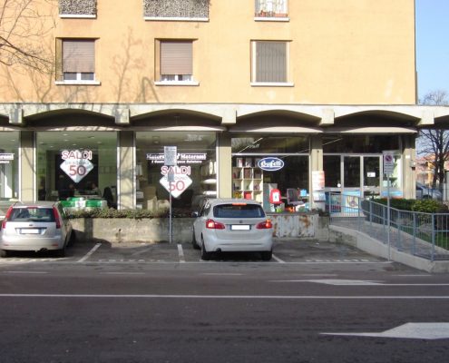 parcheggio-entrata-via-caselle-San-Lazzaro-Giro-di-penna